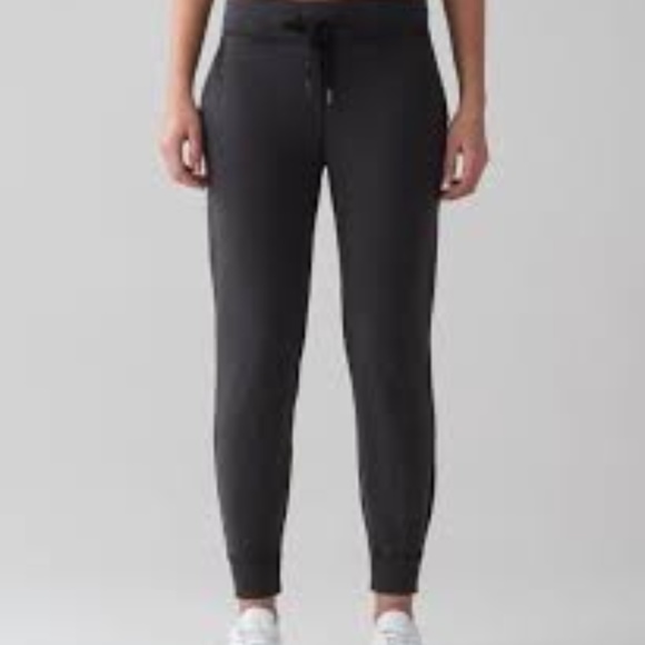 Lululemon Loop Back Jogger - Picture 2 of 7